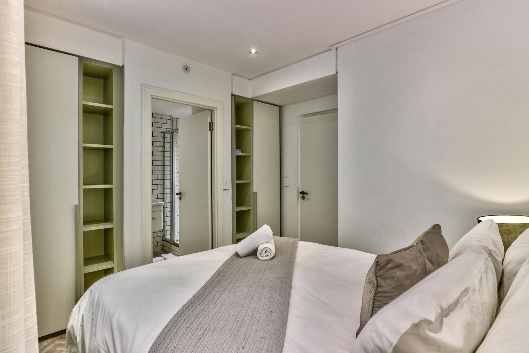 Tuynhuys 1 Bedroom *