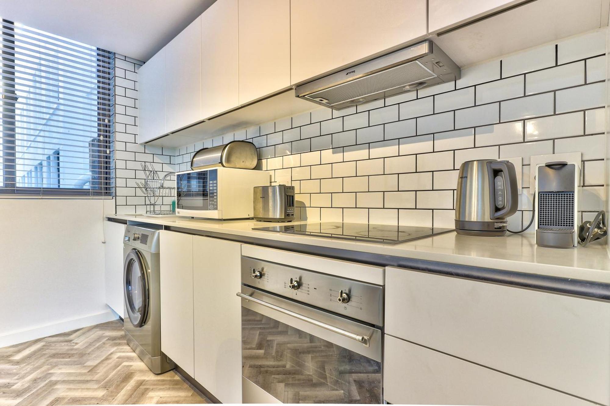 Tuynhuys 1 Bedroom * Cape Town